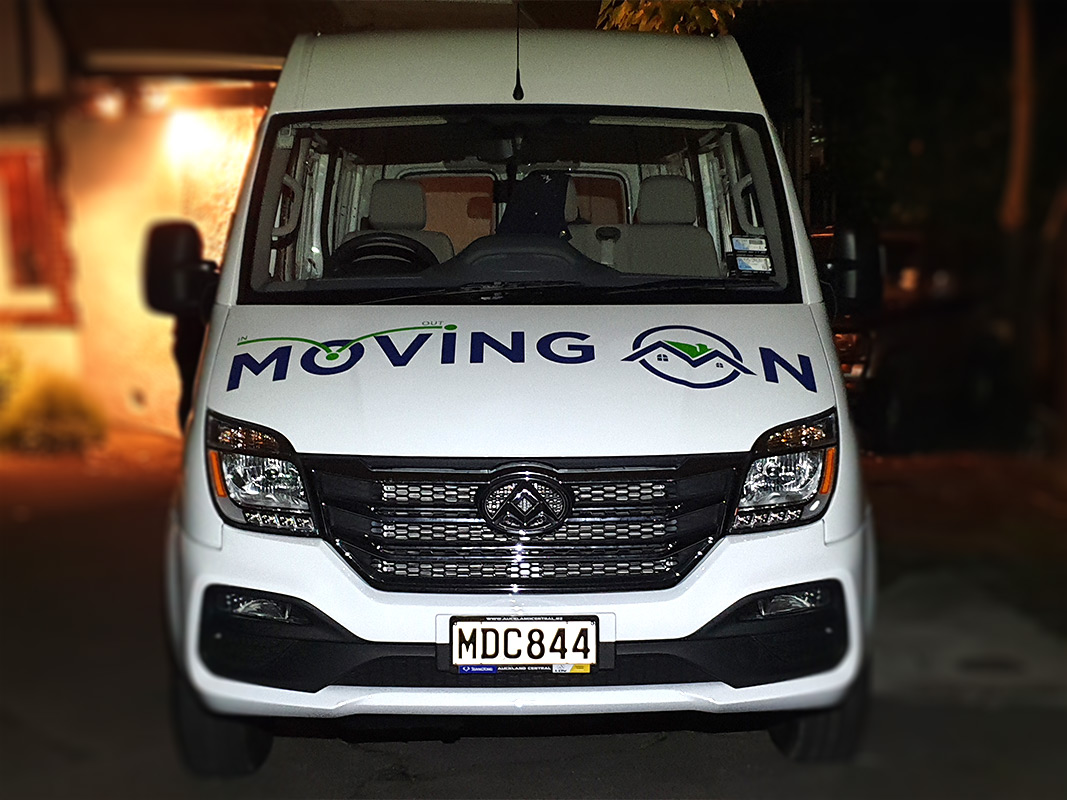 Moving-On-Movers-2